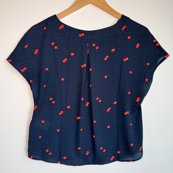 Banana Republic Dainty Floral Top Blouse Small Petite Navy Blue Dot Career Work - Picture 2 of 12